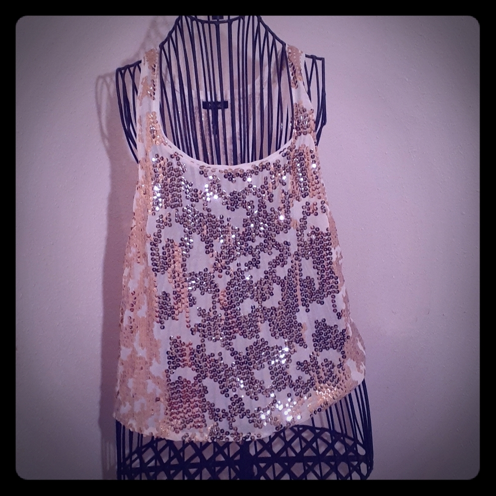 Sequence top